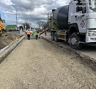 На улице Чапаева стартовали работы по созданию дополнительной полосы